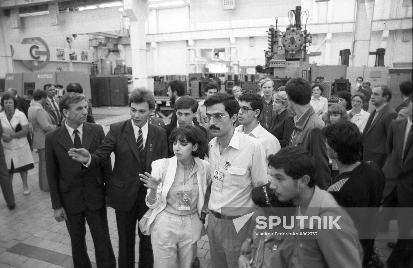 Syrian participants of the festival. Stankokonstruktsiya plant