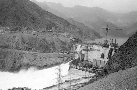 Construction of Kurpsai hydropower plant