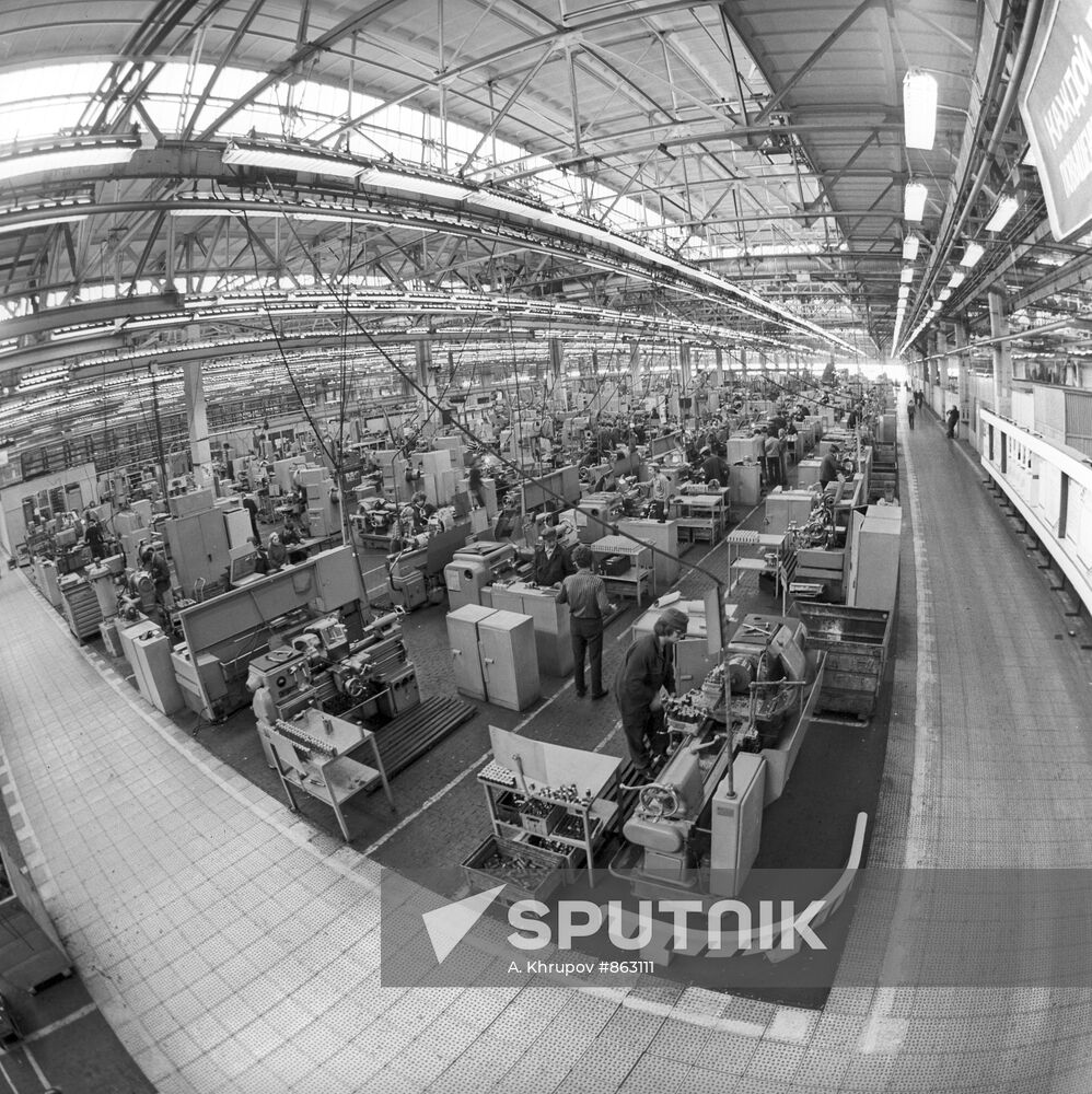 Turret lathe section of tool repair shop