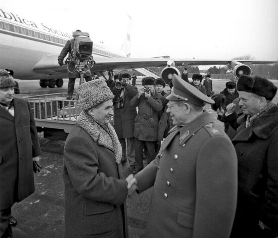 Nicolae Ceauşescu visits USSR