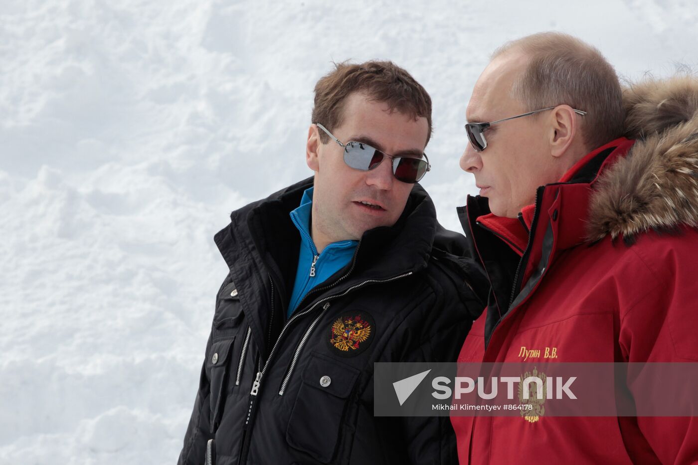 Dmitry Medvedev and Vladimir Putin visit Rosa Khutor ski resort