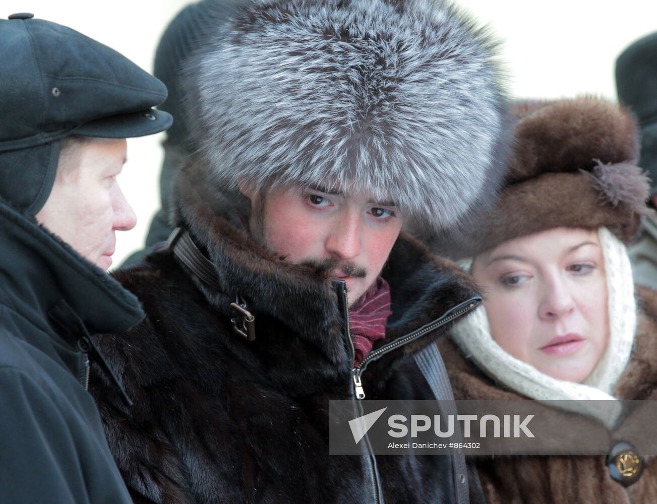 Mikhail Manevich's wife Marina and son Artyom