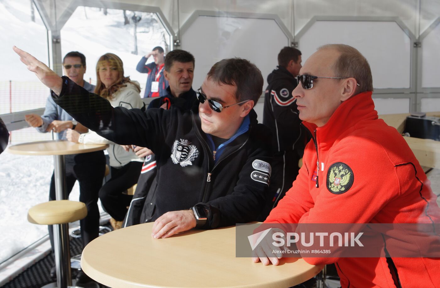 Dmitry Medvedev, Vladimir Putin visit ski resort Rosa Khutor