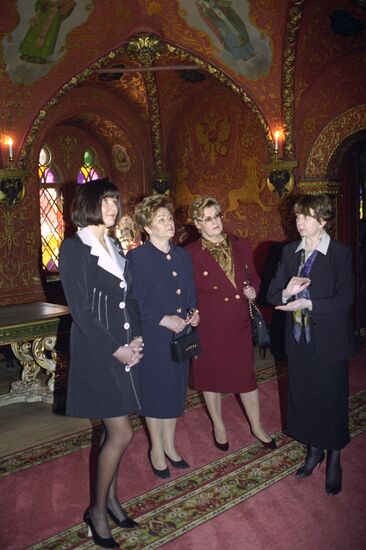 I. Kwasniewska and N. Yeltsina
