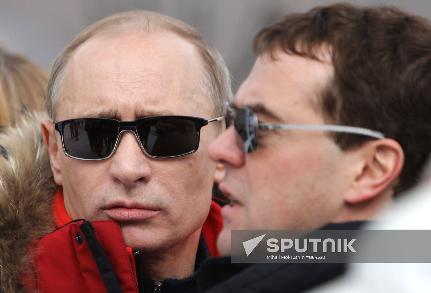 Dmitry Medvedev, Vladimir Putin visit Alpine ski resort