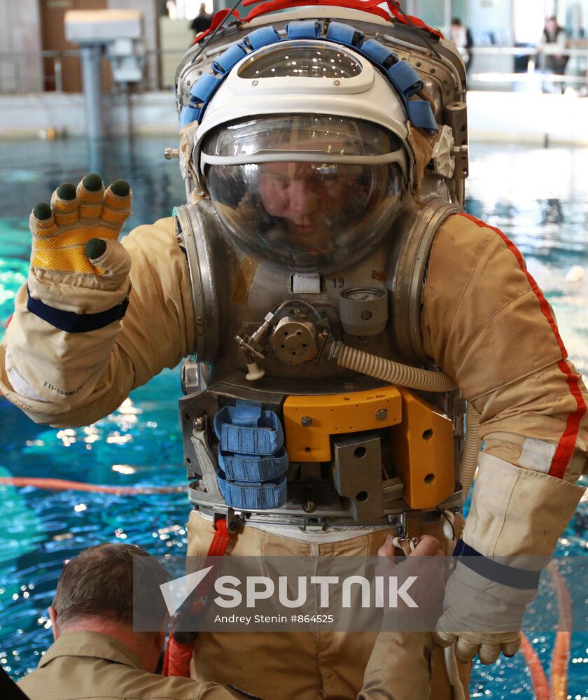 Astronauts train in Zvyozdny Gorodok