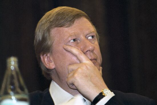 Anatoly Chuabis at conference of the Union of Right Forces Union