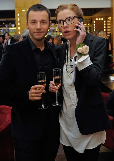 Viktoria Agapova, Vyacheslav Manucharov