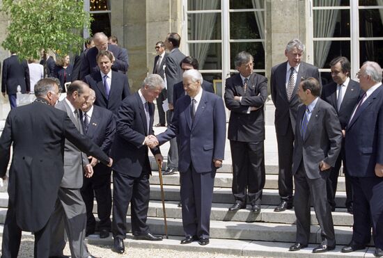 Boris Yeltsin, NATO heads of state