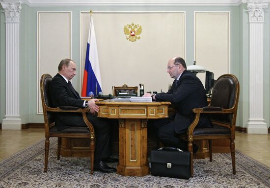 Vladimir Putin holds working meeting with Alexander Misharin