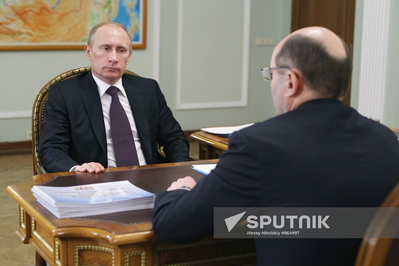 Vladimir Putin holds working meeting with Alexander Misharin