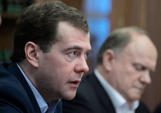 Dmitry Medvedev meets with Duma faction leaders
