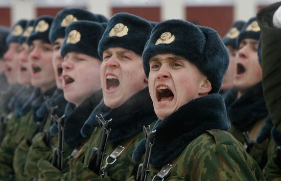Internal troops servicemen take an oath in Minsk