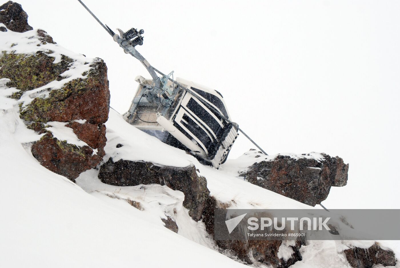 Stary Krugozor - Mir cableway blast aftermath