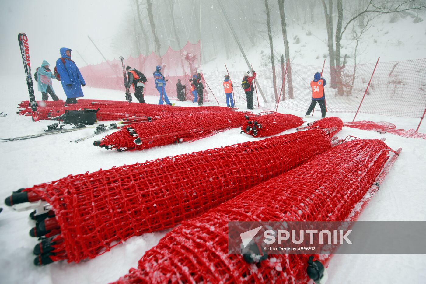 Preparation of slopes at "Rose Farm" ski complex