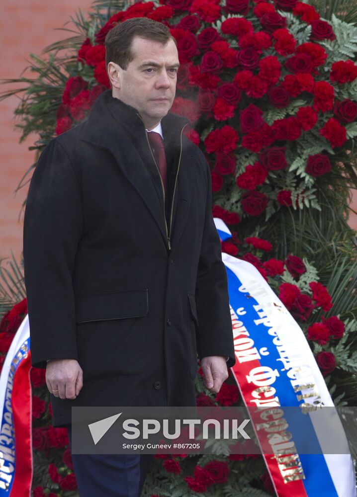 Dmitry Medvedev lays flowers
