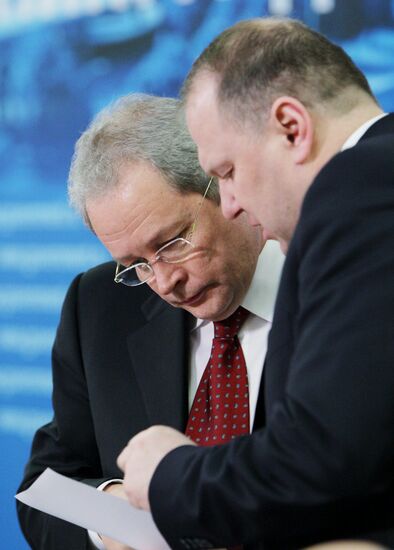 Viktor Basargin and Nikolai Tsukanov