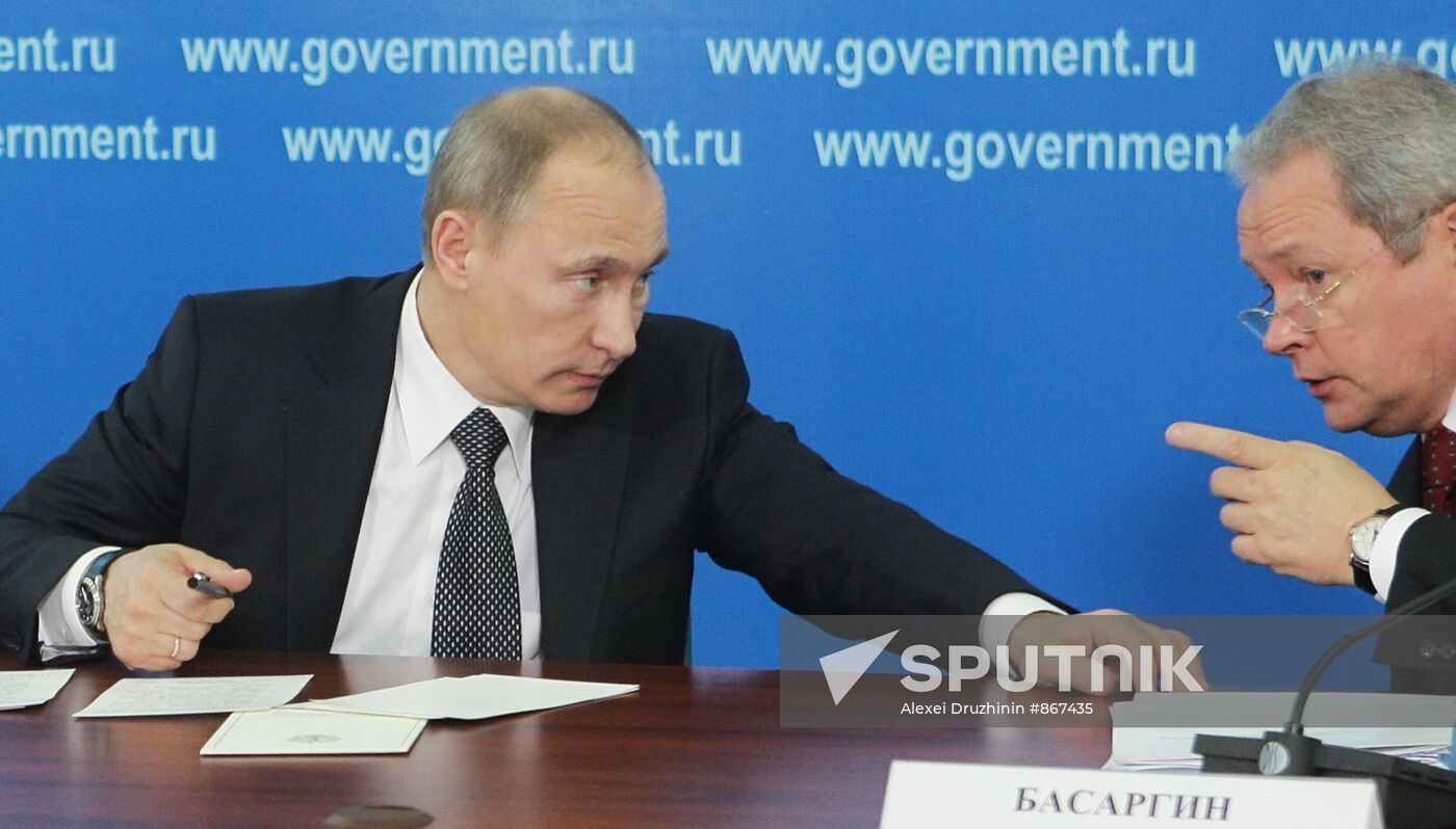 Vladimir Putin visits Northwestern Federal District