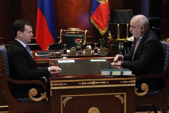 Dmitry Medvedev meets with Viktor Vekselberg