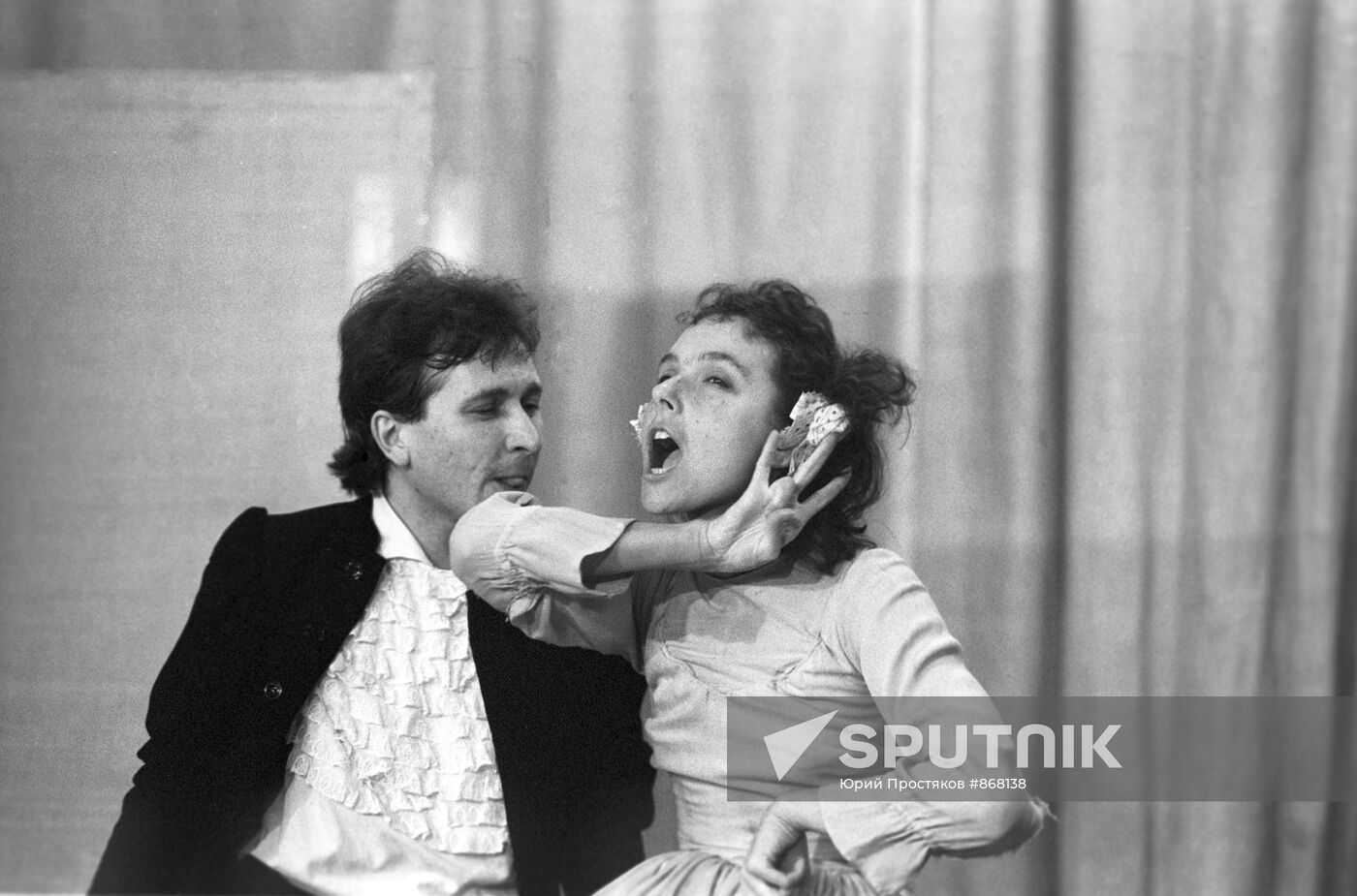 Scene from play "George Dandin"