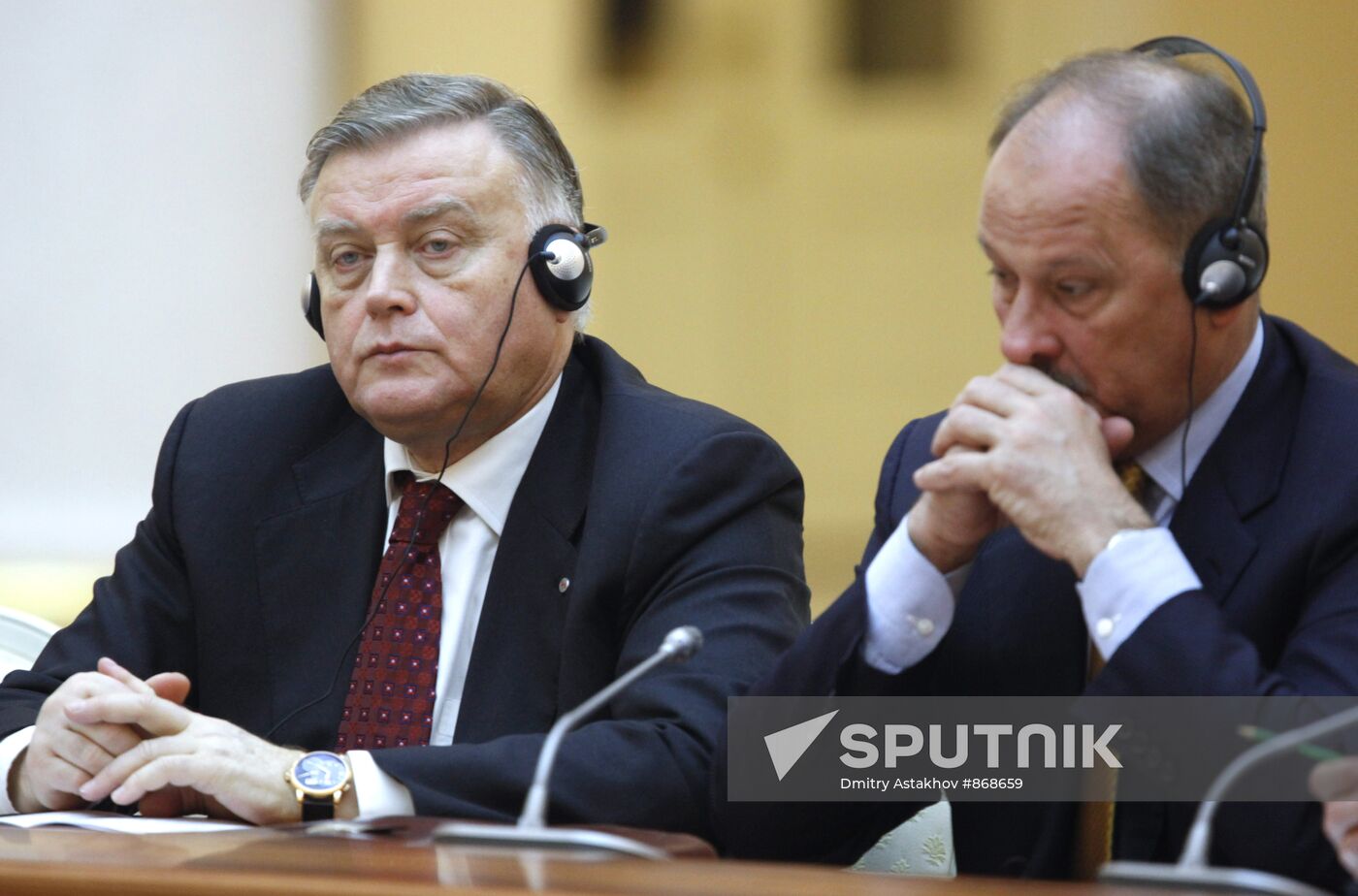 Vladimir yakunin and Vladimir Dmitriyev