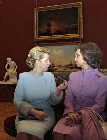 Svetlana Medvedev and Queen Sofía in St Petersburg
