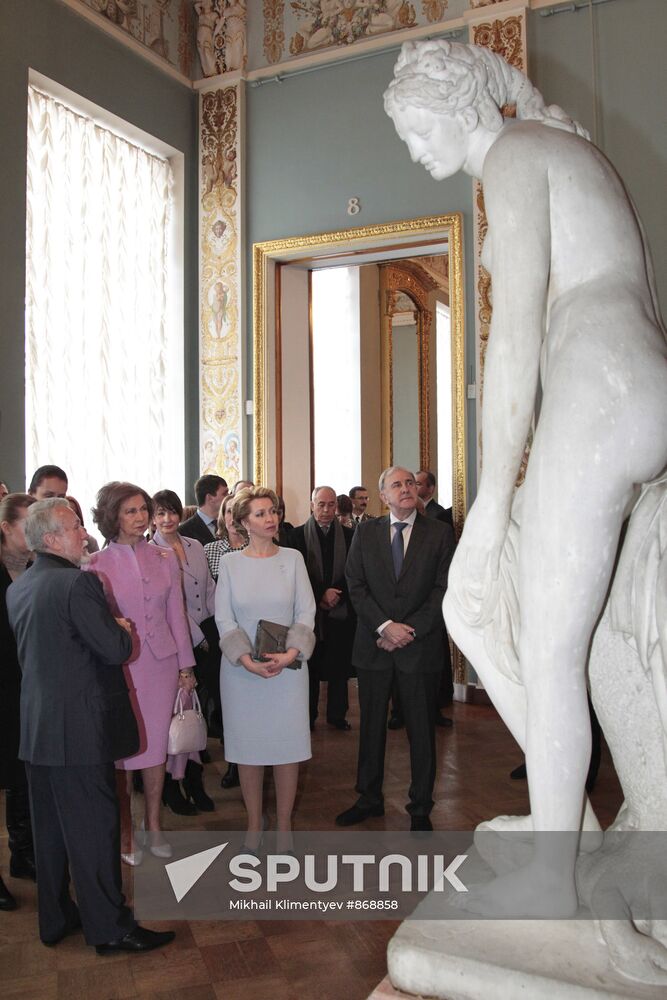 Svetlana Medvedev and Queen Sofía in St Petersburg