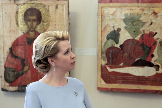 Svetlana Medvedev and Queen Sofía in St Petersburg