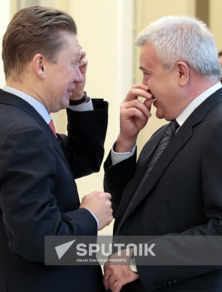 Vagit Alekperov and Aleksei Muller