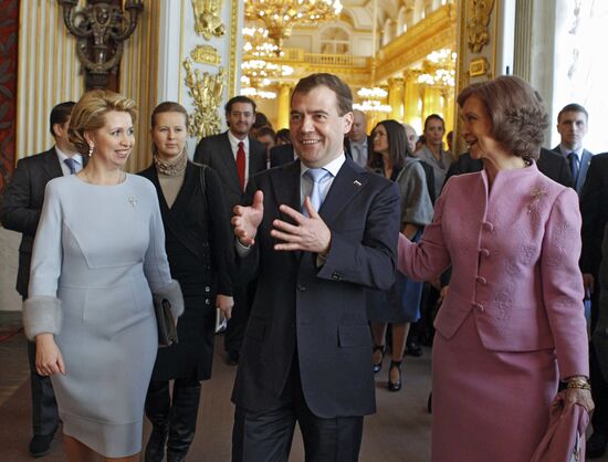 Spanish king visits Russia