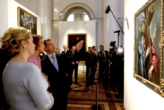 Spanish king visits Russia