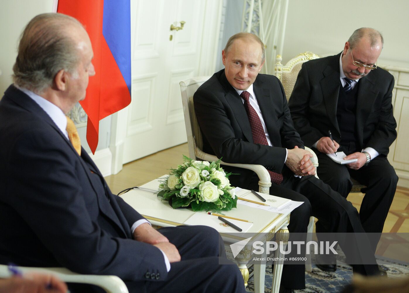 Vladimir Putin meets with Juan Carlos I