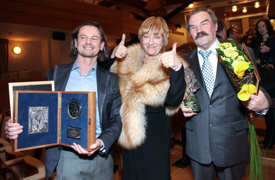 Vyacheslav Ross, Ewa Szykulska and Pyotr Zaichenko