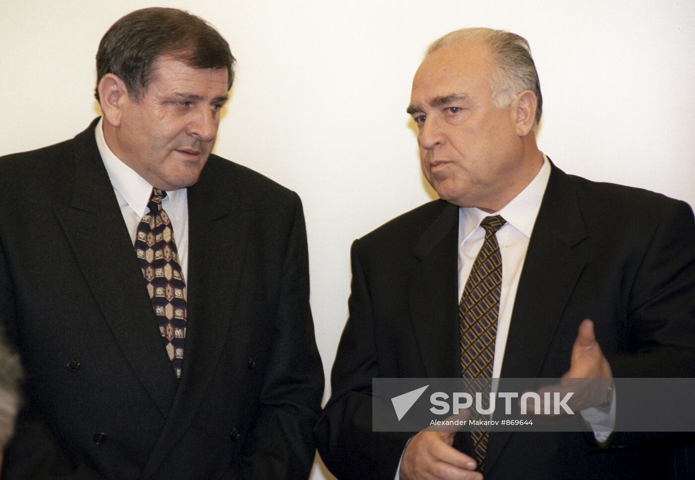 Viktor Chernomyrdin and Vladimír Mečiar