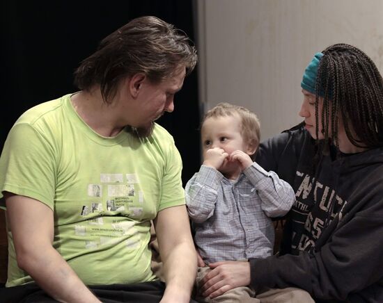 Oleg Borotnikov with wife Natalie Sokol and son Kasper