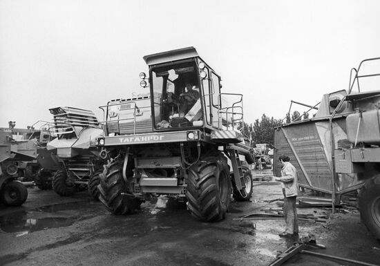 "Don-Rotor" combine harvester