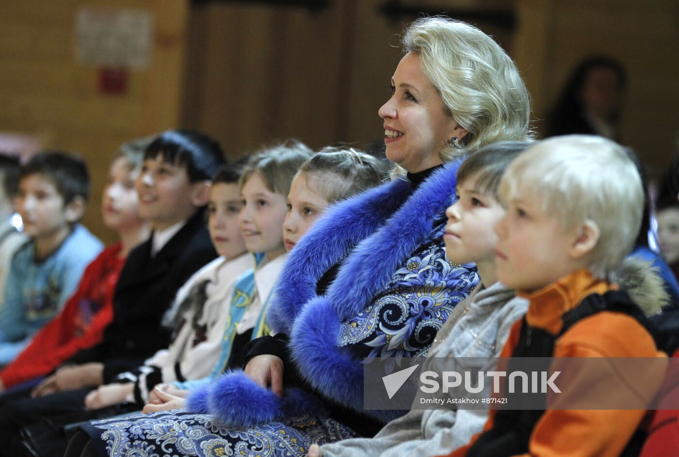 Svetlana Medvedeva celebrates beginning of Maslenitsa holiday