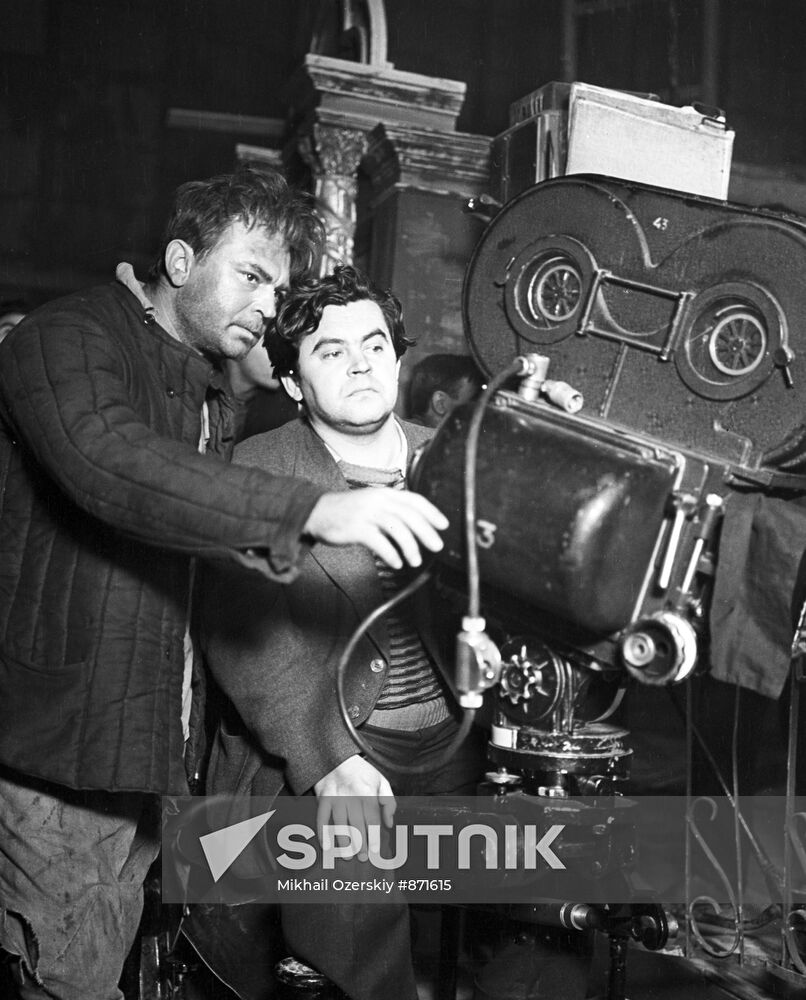 Sergei Bondarchuk and Vladimir Monakhov