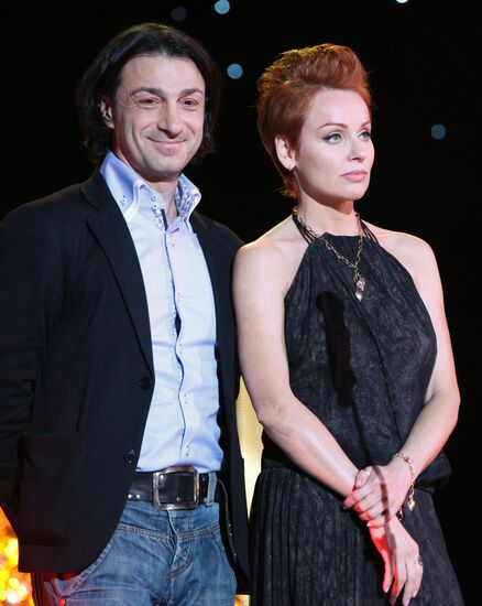 Evklidis Kiourtzidis, Zhanna Epple
