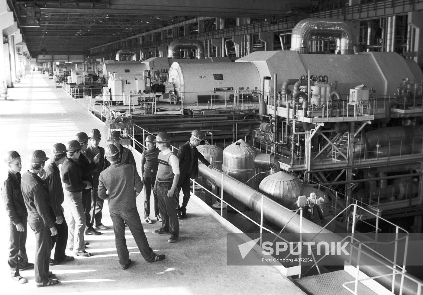 Engine room of the Lithuanian State District Power Plant
