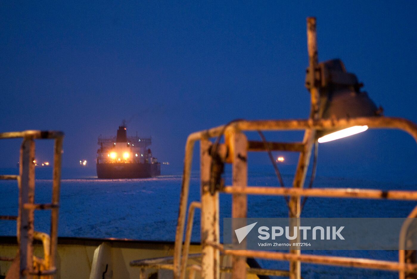 Vaigach nuclear icebreaker leading ships through Gulf of Finland