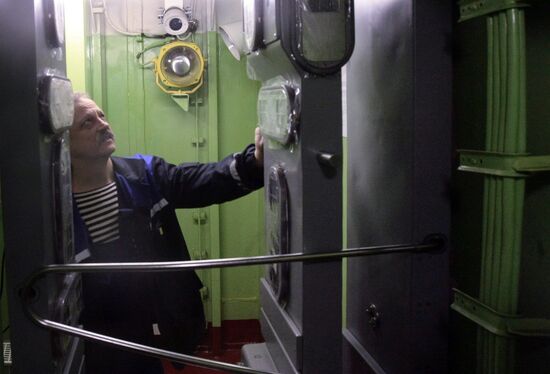 Checking radiation detector work