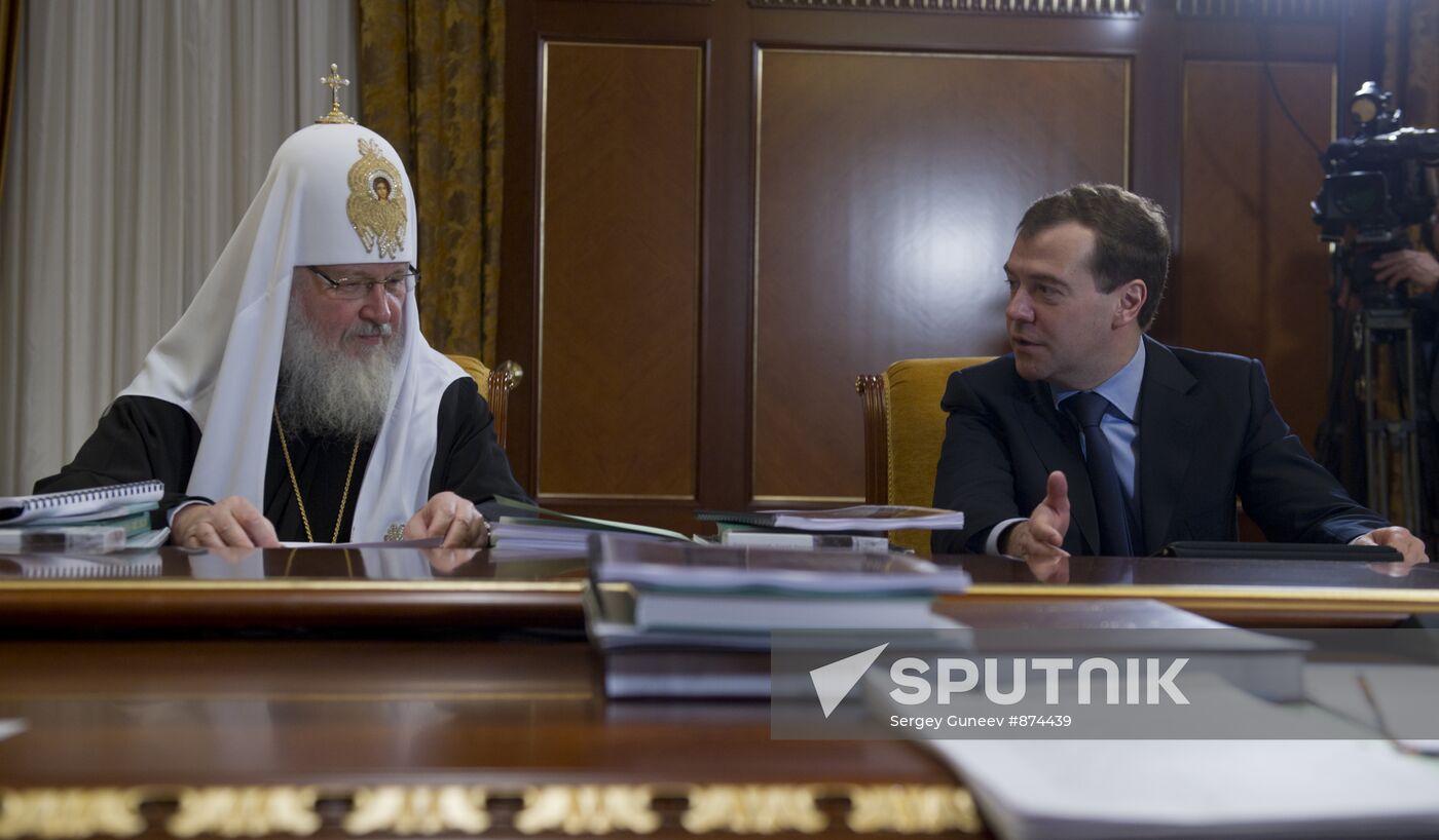 Dmitry Medvedev holds meeting at Gorki residence