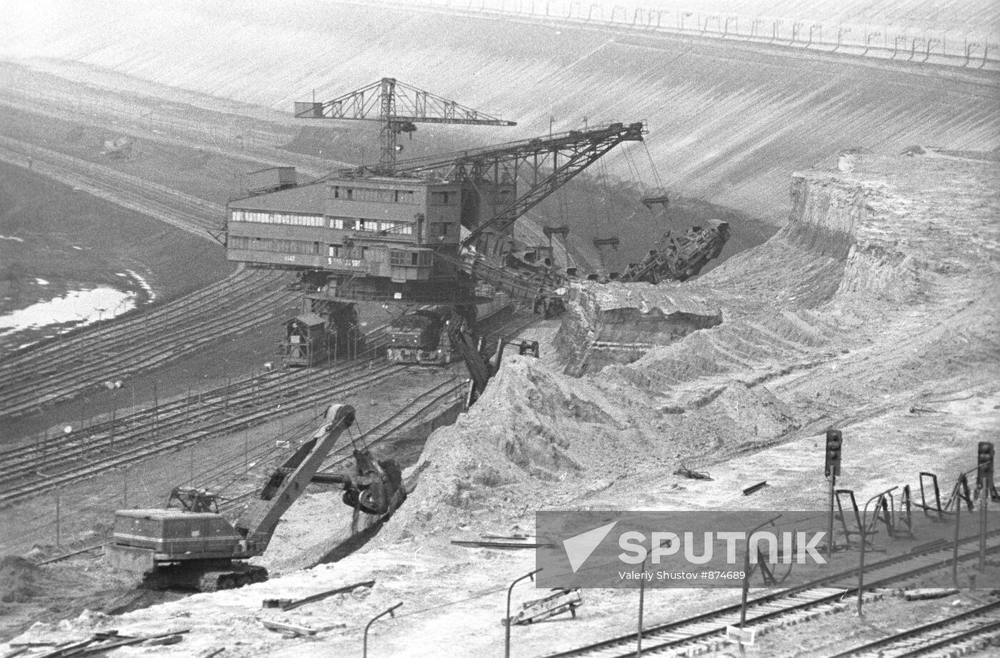 Brown coal production