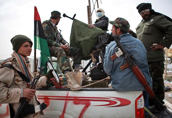 Libyan opposition troops