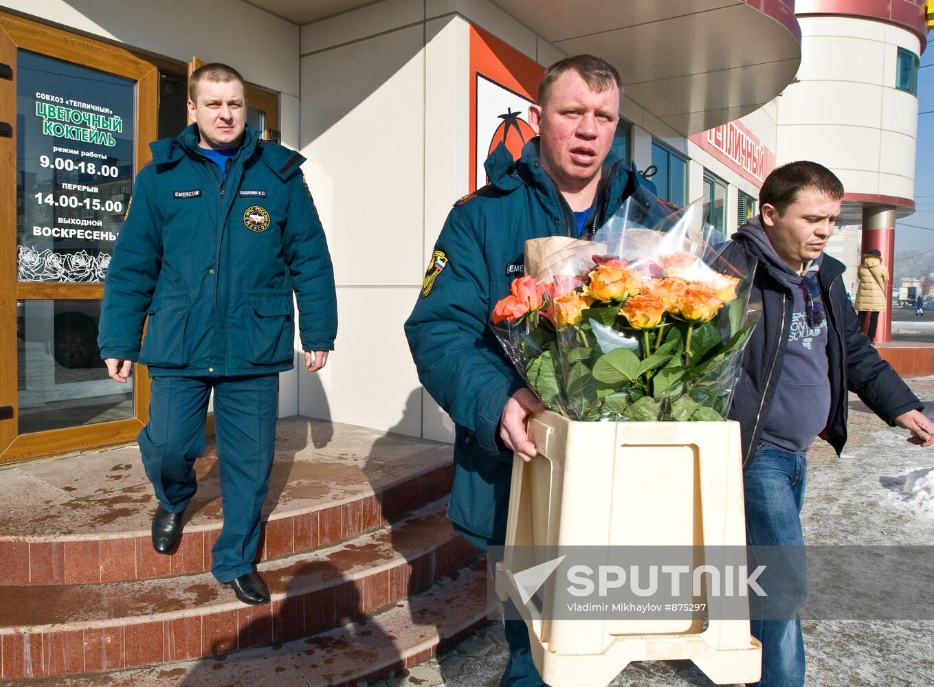 Preparations for March 8th holiday
