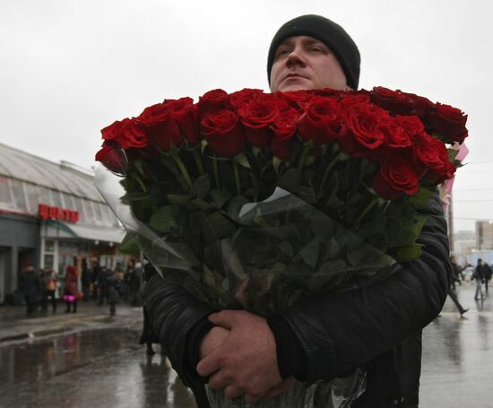 Preparations for March 8th holiday