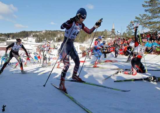 World championship in cross-country ski racing. Mass start