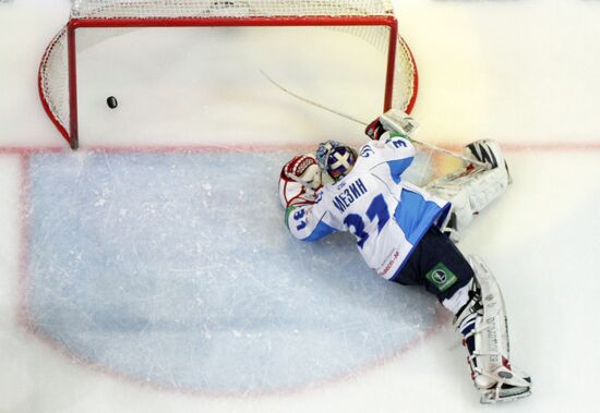 Hockey. KHL. Lokomotiv vs. Dinamo Minsk