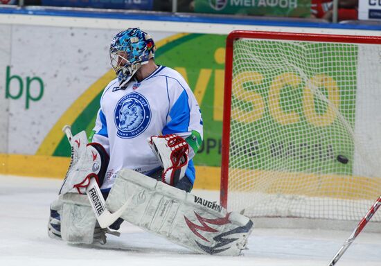 Hockey. KHL. Lokomotiv vs. Dinamo Minsk